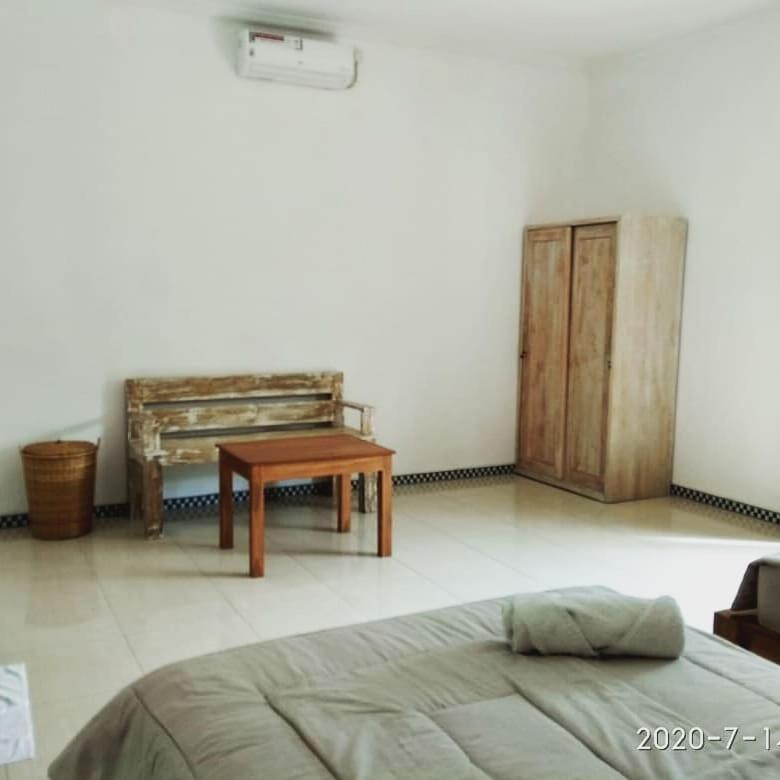 Harris Surf Villa Pulukan Buitenkant foto