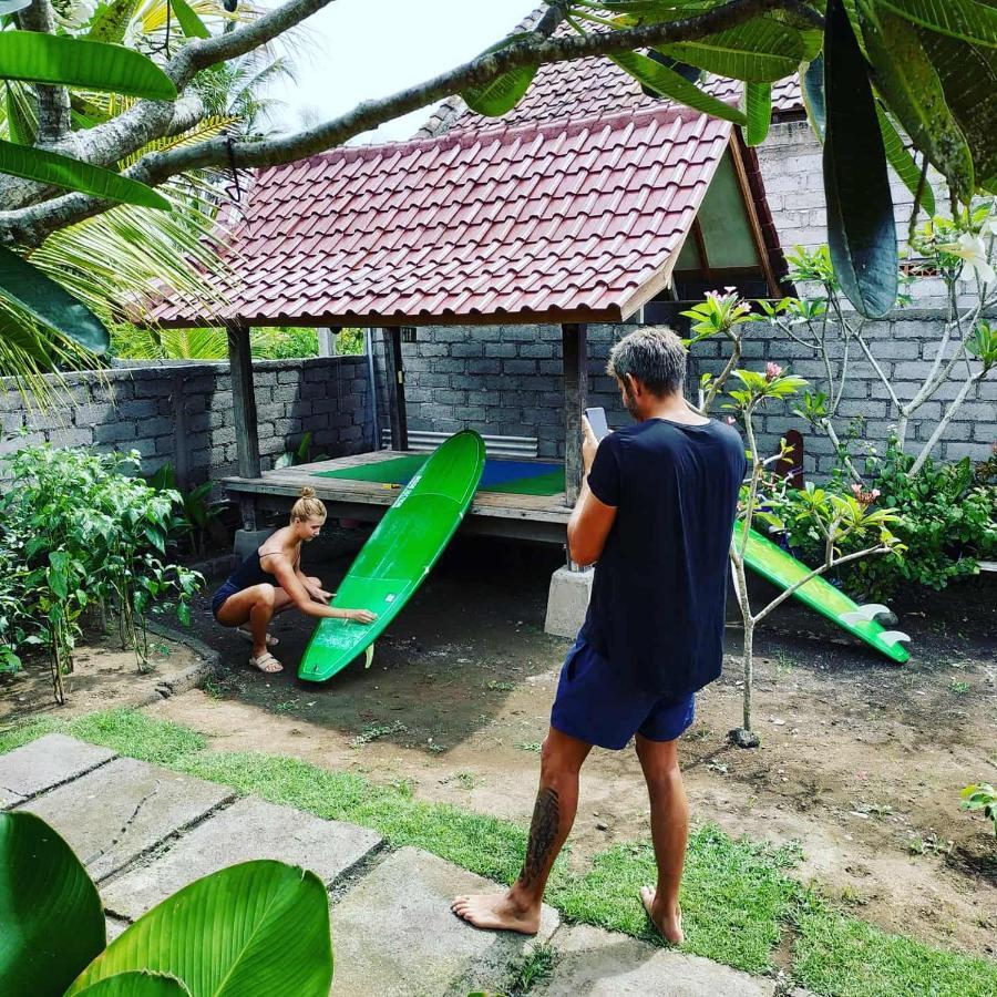 Harris Surf Villa Pulukan Buitenkant foto