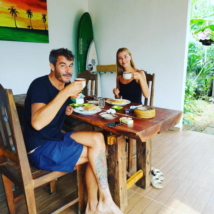Harris Surf Villa Pulukan Buitenkant foto